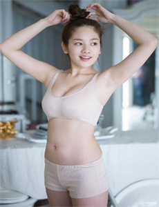 克洛伊电影-《出轨的女人》床震