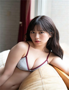 动漫美女脱衣-斯巴达克斯血与沙第二季下载